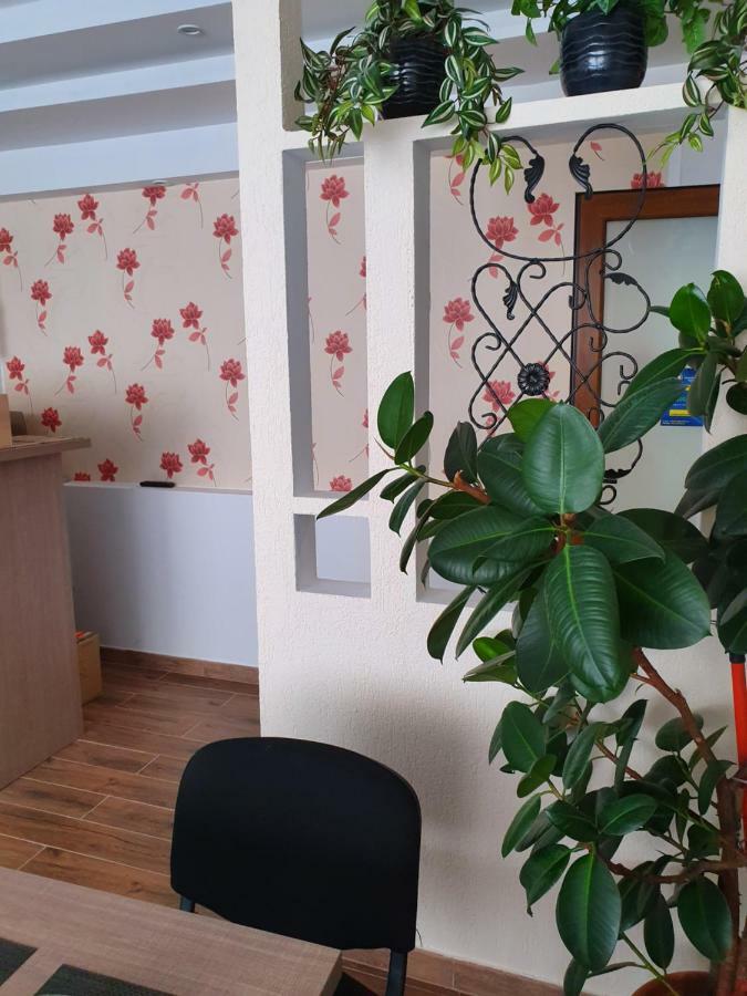 Tranzitrooms Bukarest Kültér fotó